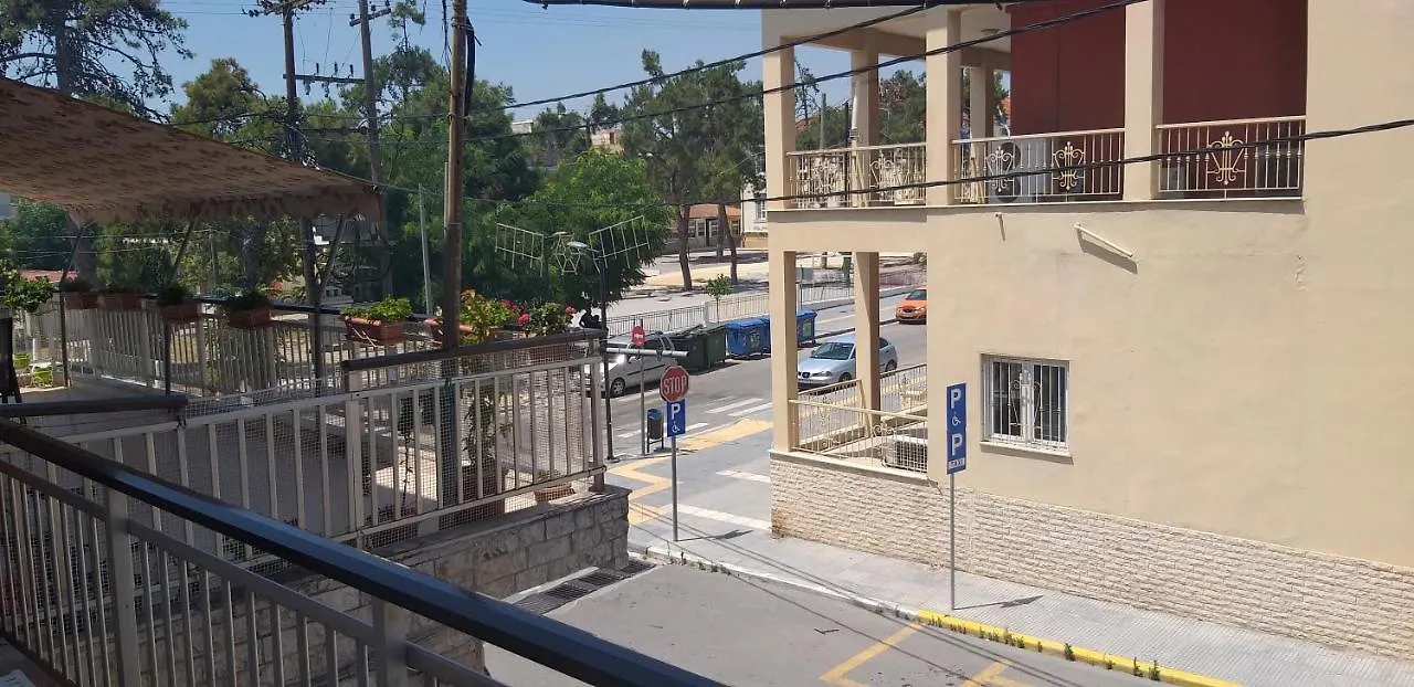 The George Apartments Nea Kallikrateia 0*,  Greece