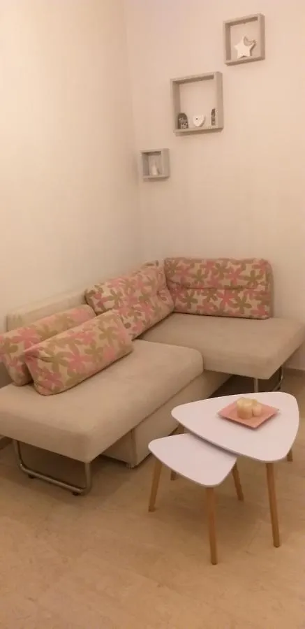 The George Apartments Nea Kallikrateia